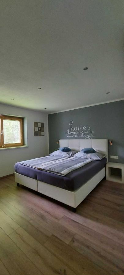 Haus Wibmer Erika Appartement Matrei in Osttirol Buitenkant foto